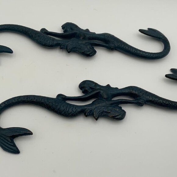 Pair of Large Cast Iron Sungmor Mermaid "S" Hanging Hooks - Picture 7 of 7